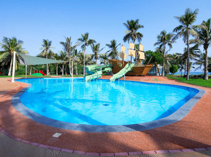 0050_Al Bustan Palace (Ritz Kids Club - Pool)1_Oman_Schoene Aussichten Touristik 